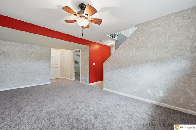 7026 N 88th Avenue, Omaha, NE 68122