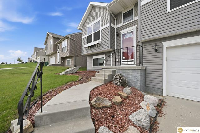 7026 N 88th Avenue, Omaha, NE 68122
