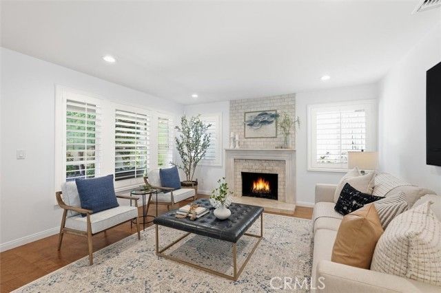 904 Knob Hill, Redondo Beach, CA 90277