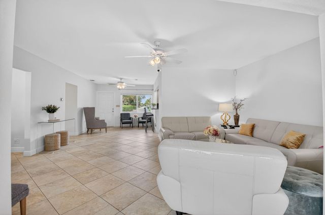 400 E Conference Drive, Boca Raton, FL 33486