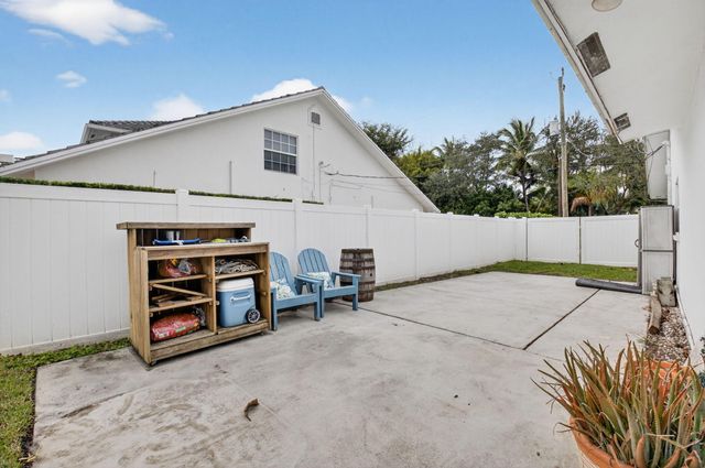 400 E Conference Drive, Boca Raton, FL 33486