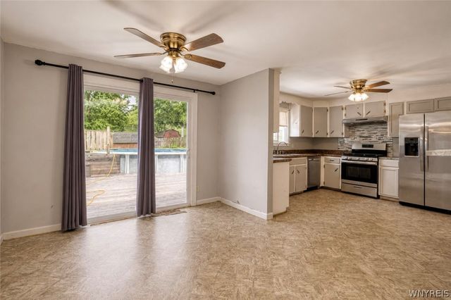 6727 Hillcroft Drive, Boston, NY 14025