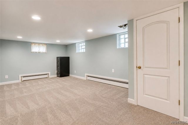 6727 Hillcroft Drive, Boston, NY 14025