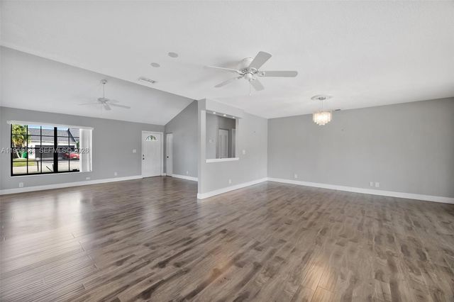 10640 NW 20th Ct, Sunrise, FL 33322