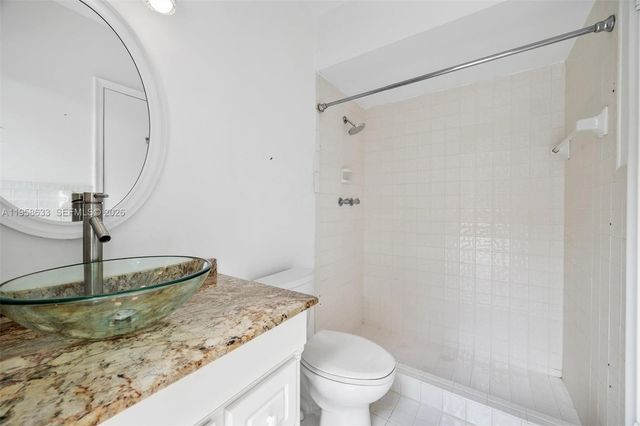 10640 NW 20th Ct, Sunrise, FL 33322