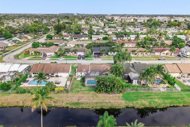 10640 NW 20th Ct, Sunrise, FL 33322