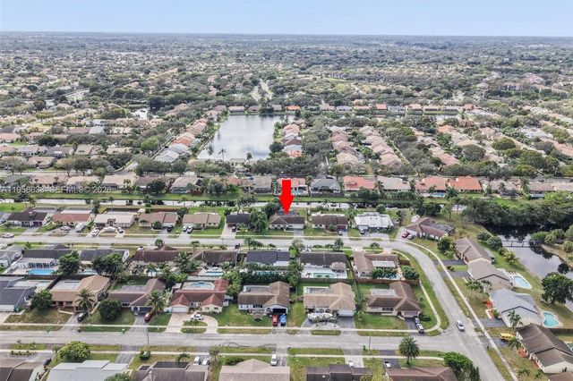 10640 NW 20th Ct, Sunrise, FL 33322