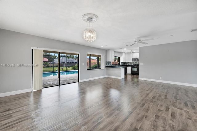 10640 NW 20th Ct, Sunrise, FL 33322