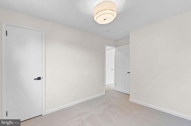 602 LINDA AVE, Blackwood, NJ 08012