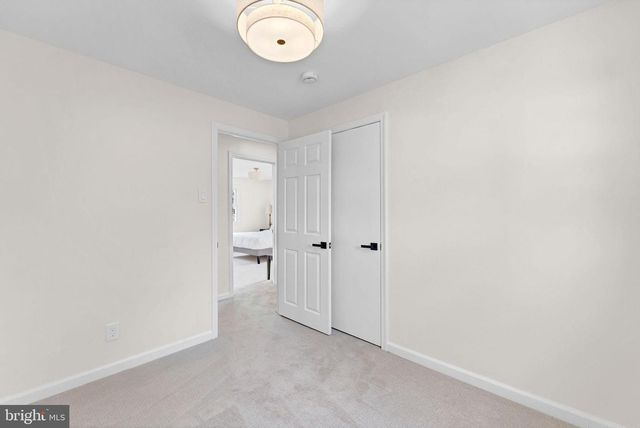 602 LINDA AVE, Blackwood, NJ 08012