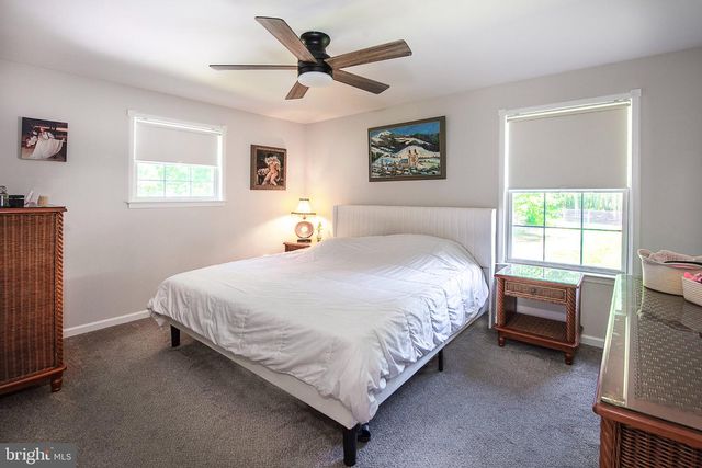 731 PENNSYLVANIA AVE, Franklinville, NJ 08322
