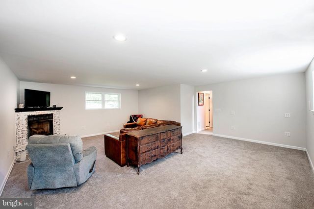 731 PENNSYLVANIA AVE, Franklinville, NJ 08322