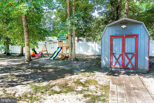 731 PENNSYLVANIA AVE, Franklinville, NJ 08322