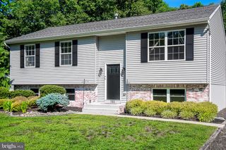 731 PENNSYLVANIA AVE, Franklinville, NJ 08322