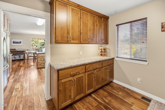 61325 Victory Loop, Bend, OR 97702