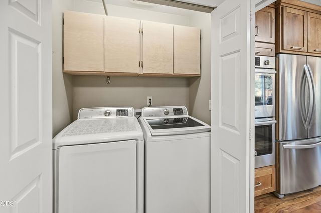 61325 Victory Loop, Bend, OR 97702
