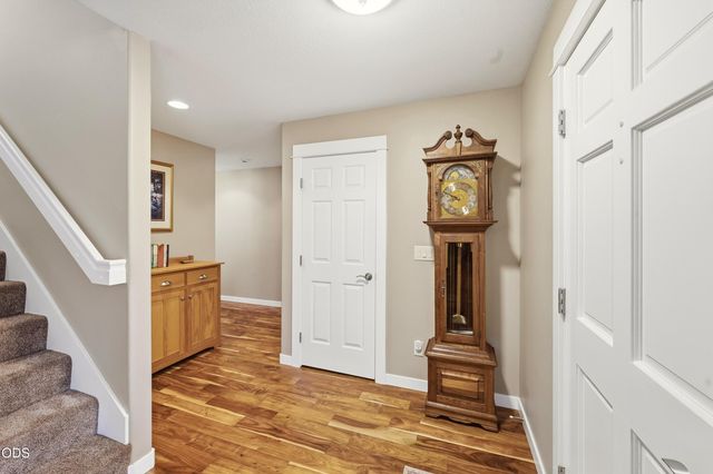 61325 Victory Loop, Bend, OR 97702