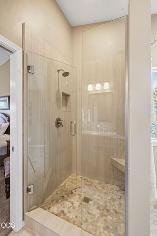 61325 Victory Loop, Bend, OR 97702