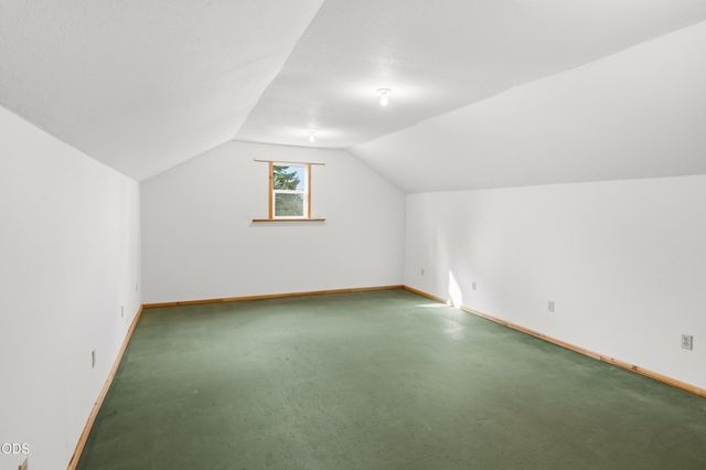 61325 Victory Loop, Bend, OR 97702