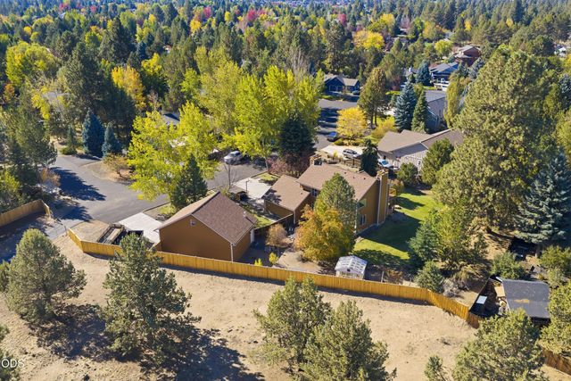 61325 Victory Loop, Bend, OR 97702