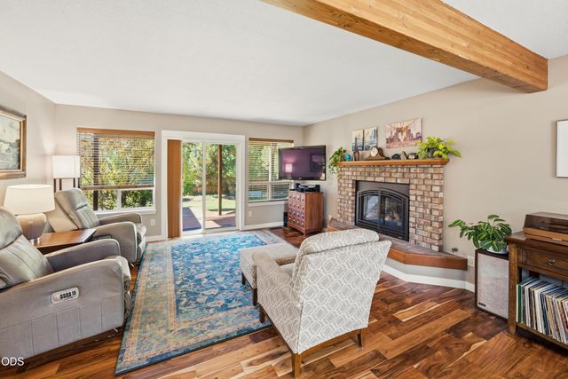 61325 Victory Loop, Bend, OR 97702