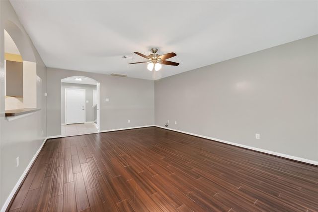 11735 Alief Clodine Road Road 50, Houston, TX 77072