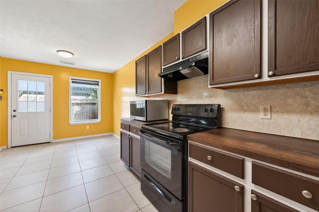 11735 Alief Clodine Road Road 50, Houston, TX 77072