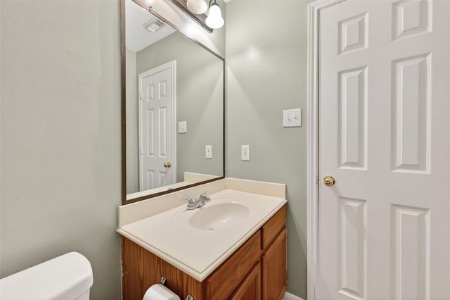 11735 Alief Clodine Road Road 50, Houston, TX 77072