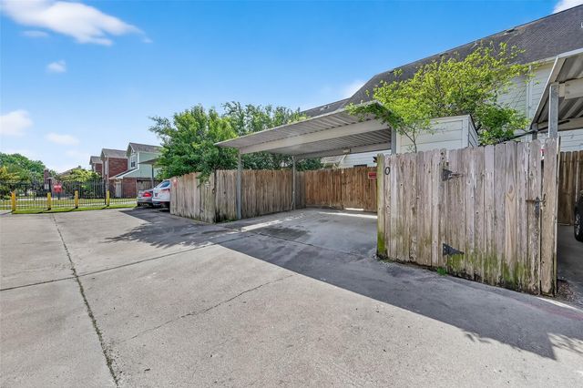 11735 Alief Clodine Road Road 50, Houston, TX 77072