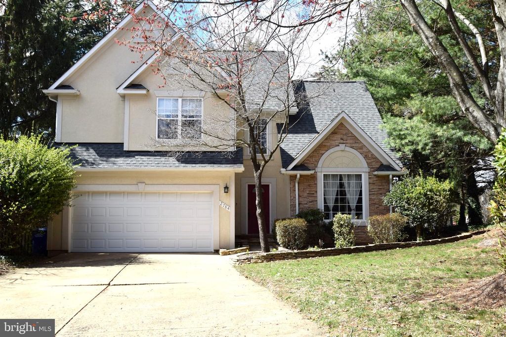 2784 DEVONSHIRE GARDEN CT, Falls Church, VA 22042