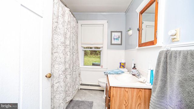 154 BLACK BARREN RD, Peach Bottom, PA 17563