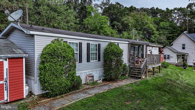 154 BLACK BARREN RD, Peach Bottom, PA 17563