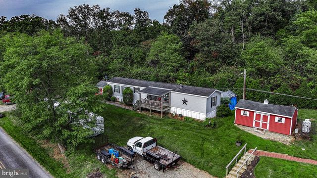 154 BLACK BARREN RD, Peach Bottom, PA 17563