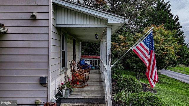 154 BLACK BARREN RD, Peach Bottom, PA 17563