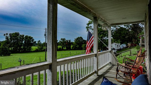 154 BLACK BARREN RD, Peach Bottom, PA 17563