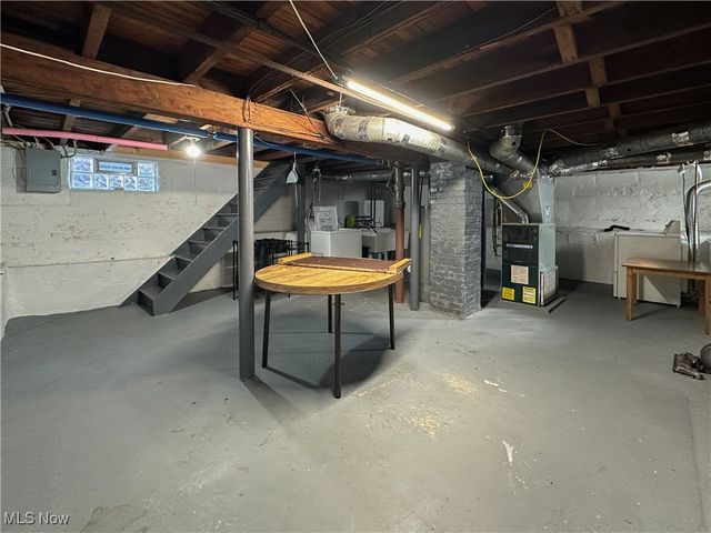 3569 W 136th Street, Cleveland, OH 44111