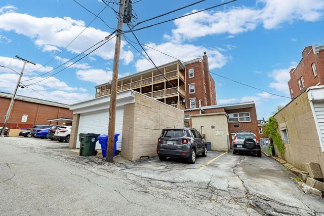 67 Stark Street, Manchester, NH 03101