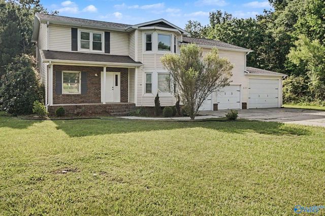 122 Brawley Drive, Owens Cross Roads, AL 35763