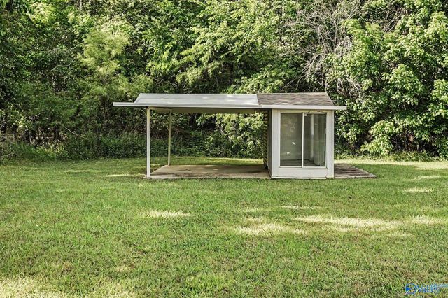 122 Brawley Drive, Owens Cross Roads, AL 35763