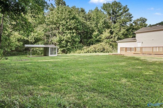 122 Brawley Drive, Owens Cross Roads, AL 35763