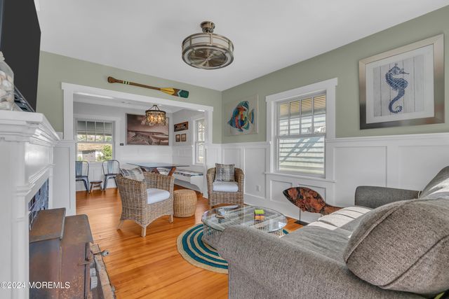 210 Roosevelt Avenue, Avon-by-the-sea, NJ 07717