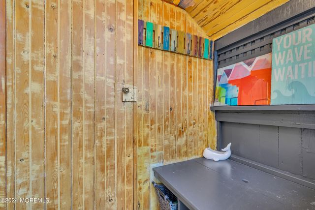 210 Roosevelt Avenue, Avon-by-the-sea, NJ 07717