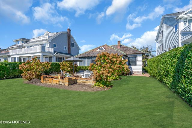 210 Roosevelt Avenue, Avon-by-the-sea, NJ 07717