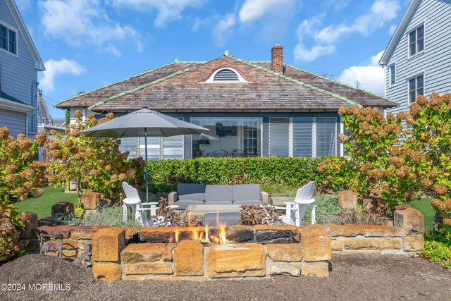 210 Roosevelt Avenue, Avon-by-the-sea, NJ 07717