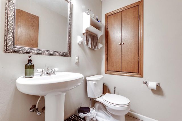 8 Westover Court, Madison, WI 53719