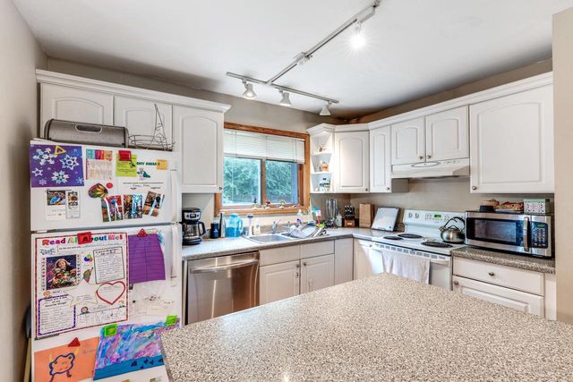 8 Westover Court, Madison, WI 53719