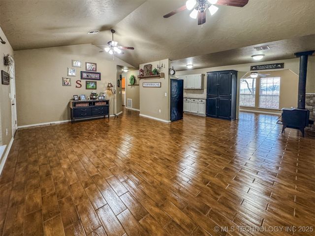 26204 S 532 Road, Park Hill, OK 74451