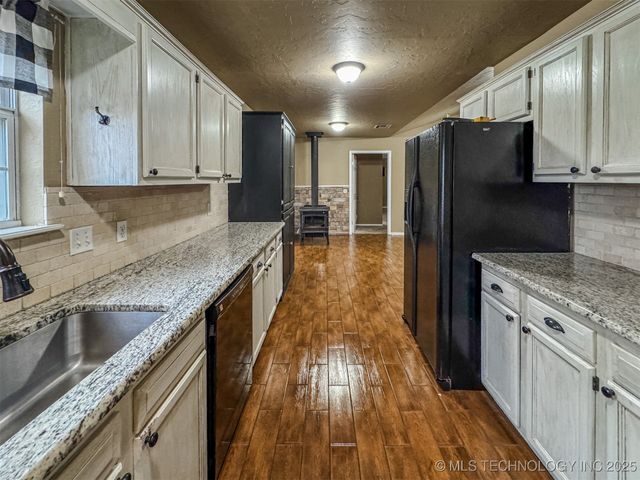 26204 S 532 Road, Park Hill, OK 74451