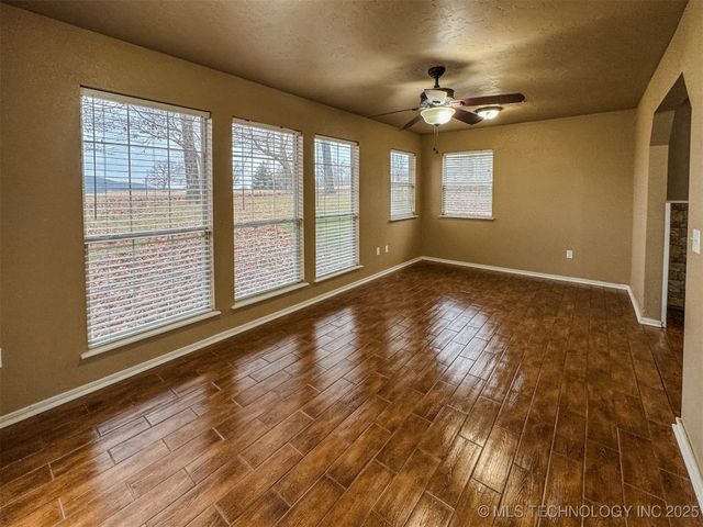 26204 S 532 Road, Park Hill, OK 74451