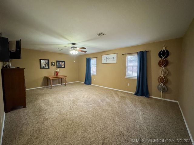 26204 S 532 Road, Park Hill, OK 74451